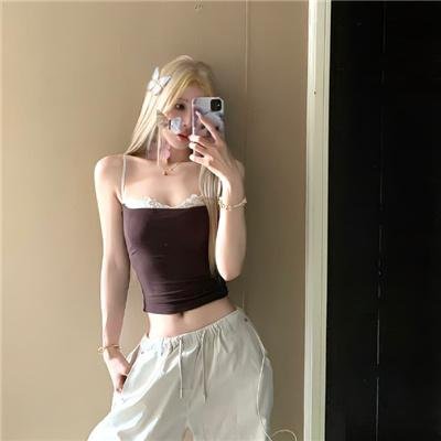 玫瑰园里的老少爷们儿